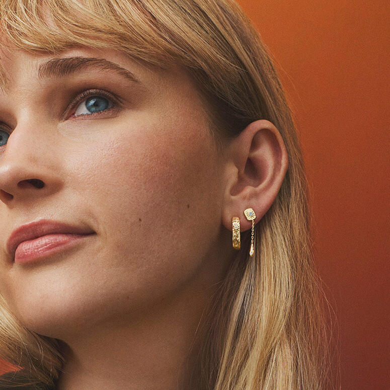 Sølv forg. ørestik "Marena" m. zirk