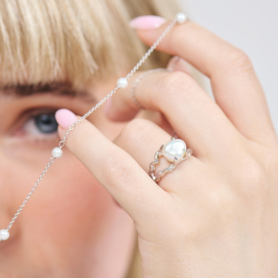 Sølv ring "Perma" m. perle