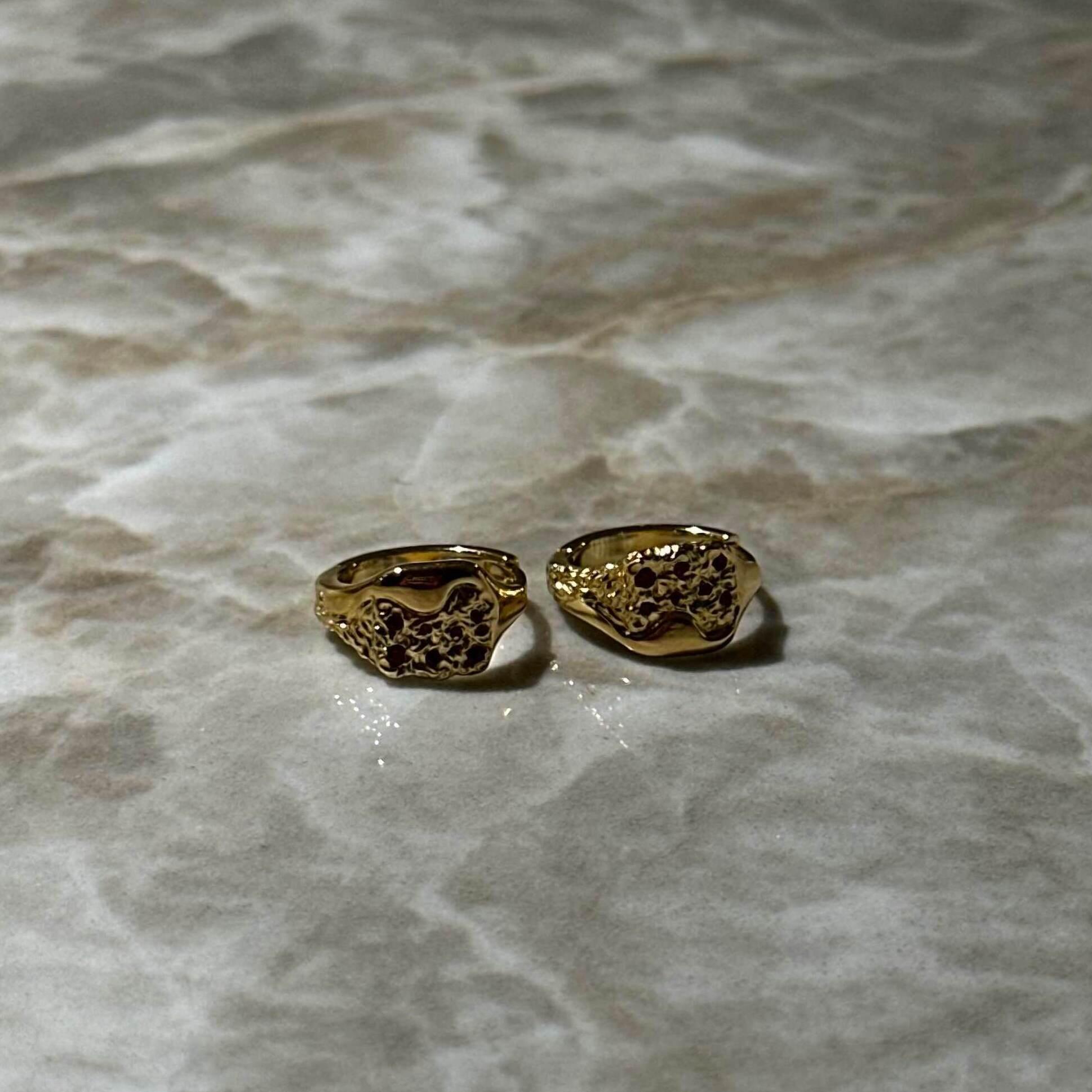 Edge Earrings
