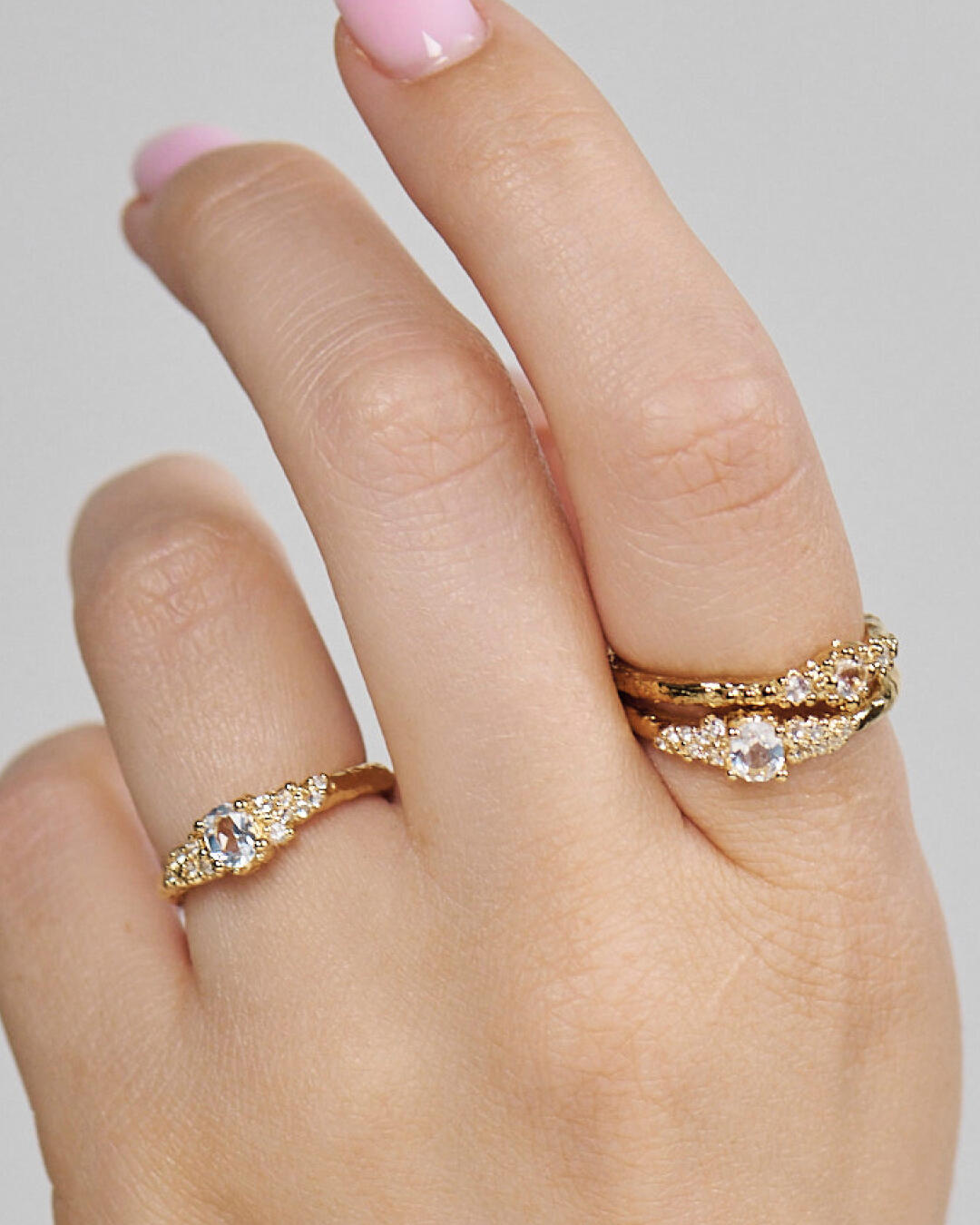 Sølv forg. ring "Fragments" m. zirk.