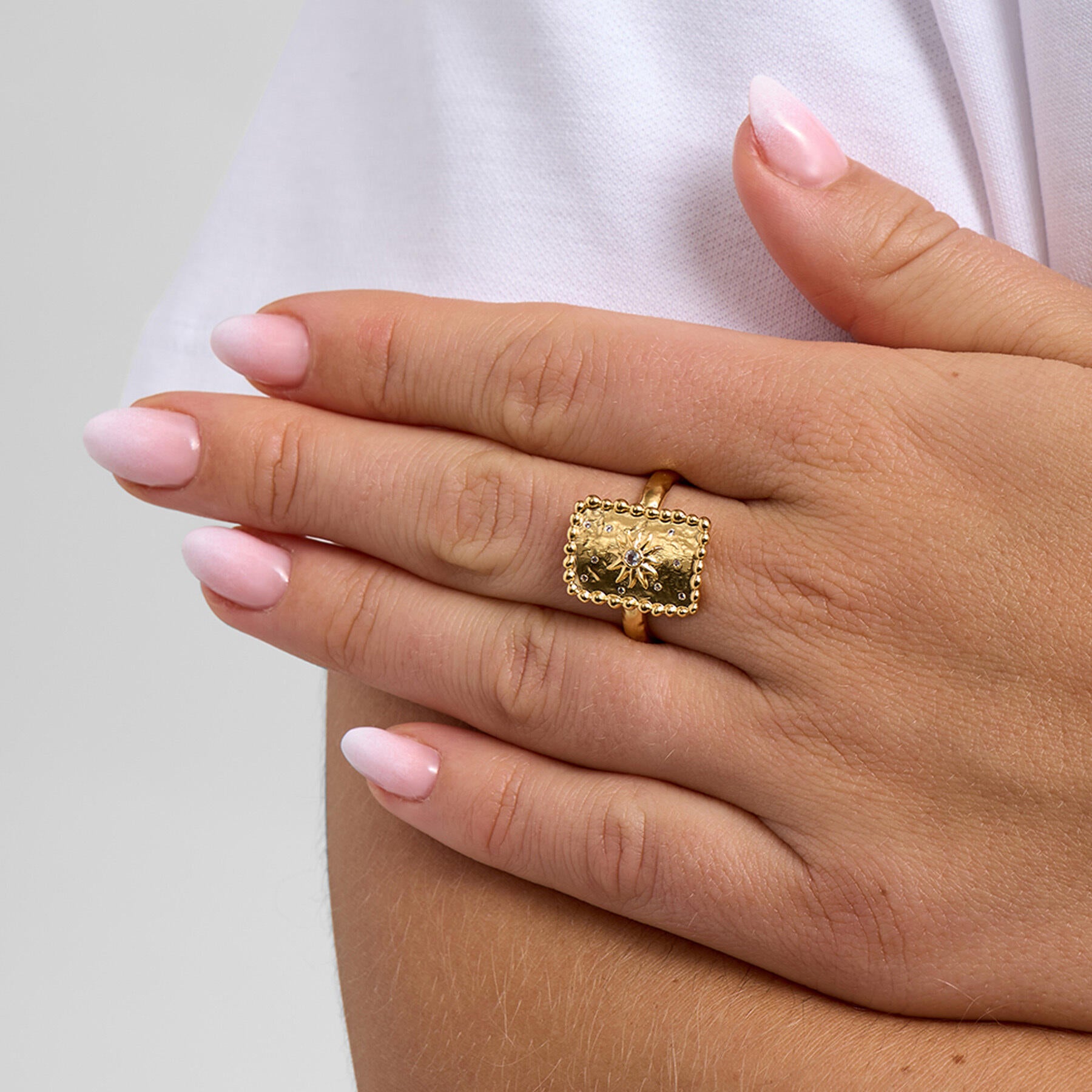 Sølv forg. ring "Liora" m. zirk.