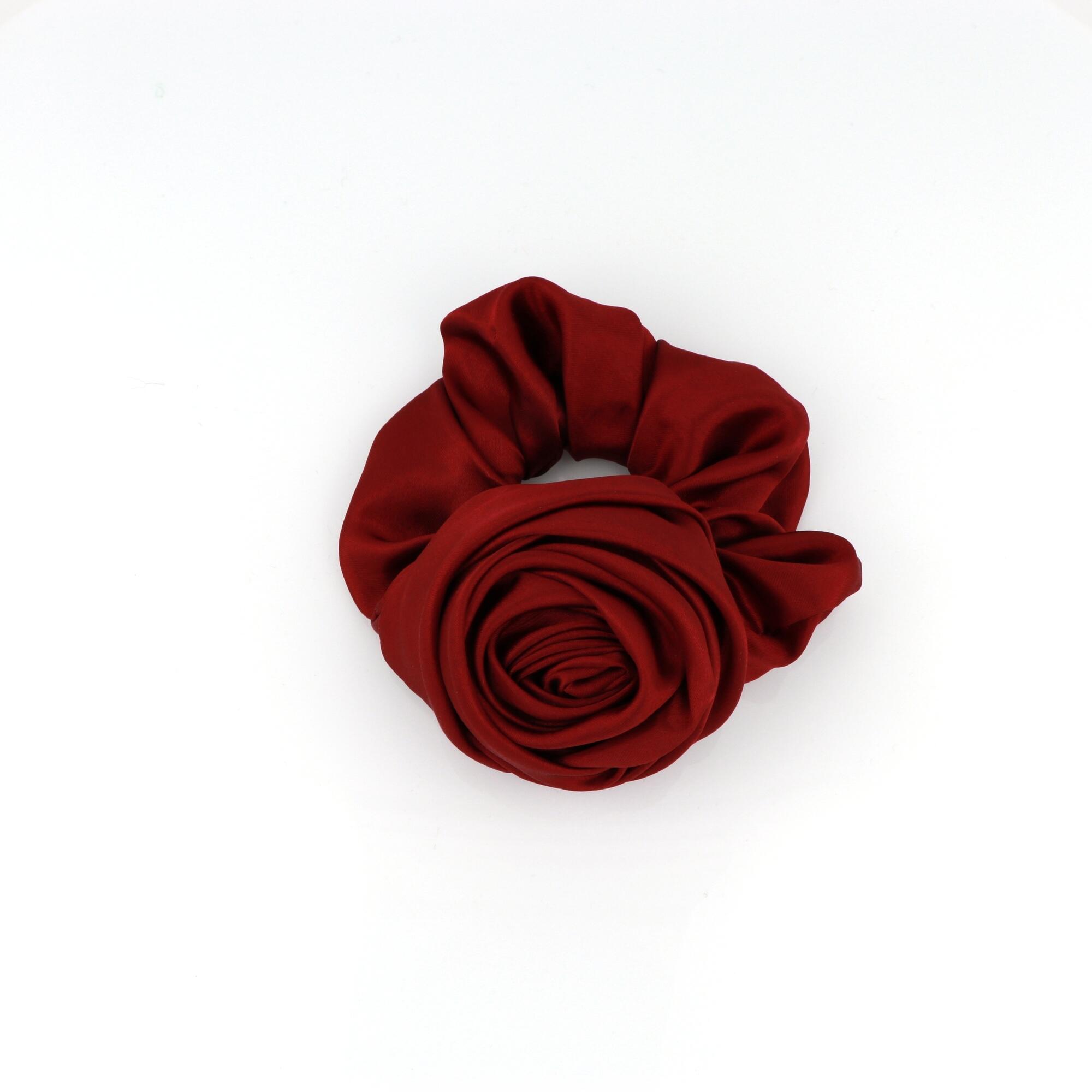 Hårelastik med rose - Dyb rød