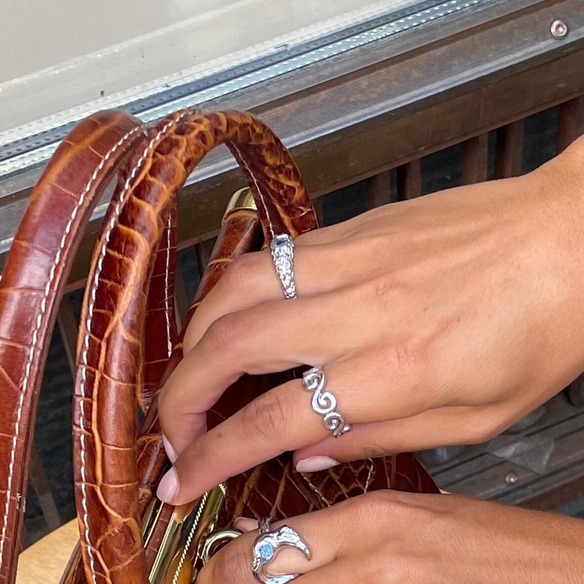 *Sølv ring "Curiosity"